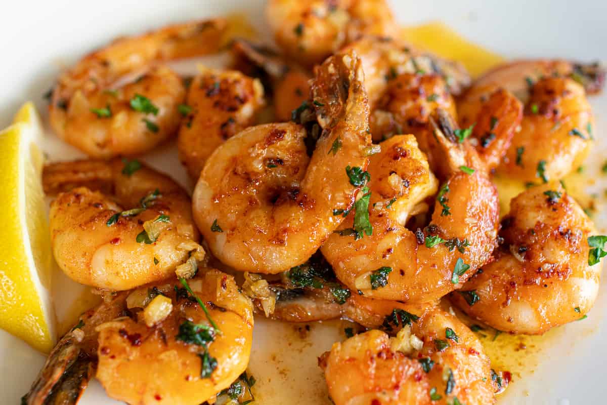 cómo hacer camarones a la mantequilla de forma rápida y sencilla