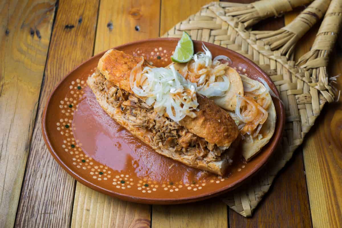 tortas ahogadas en Guadalajara