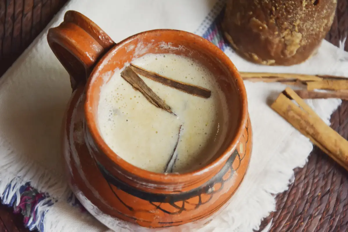 diferencias entre el atole y el champurrado