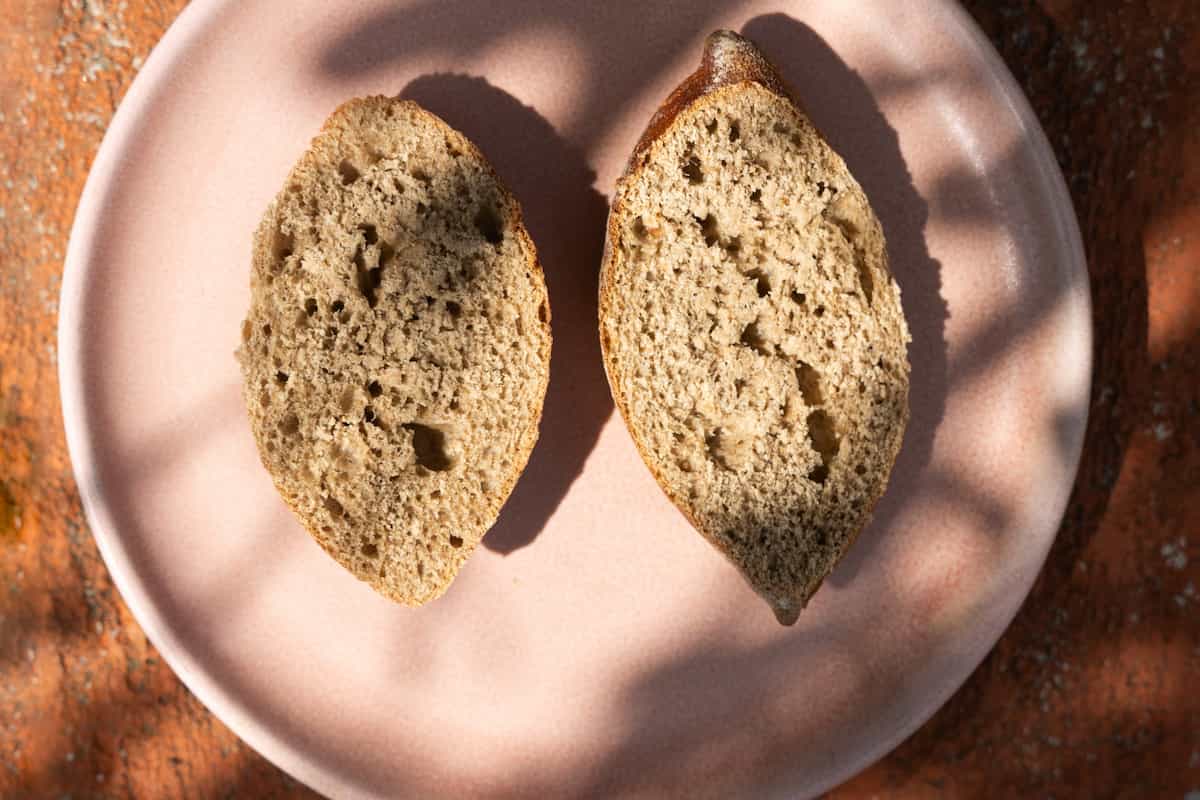 pan elaborado con harina de grillo