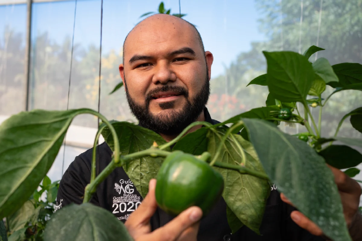 Chef Marco Valdivia