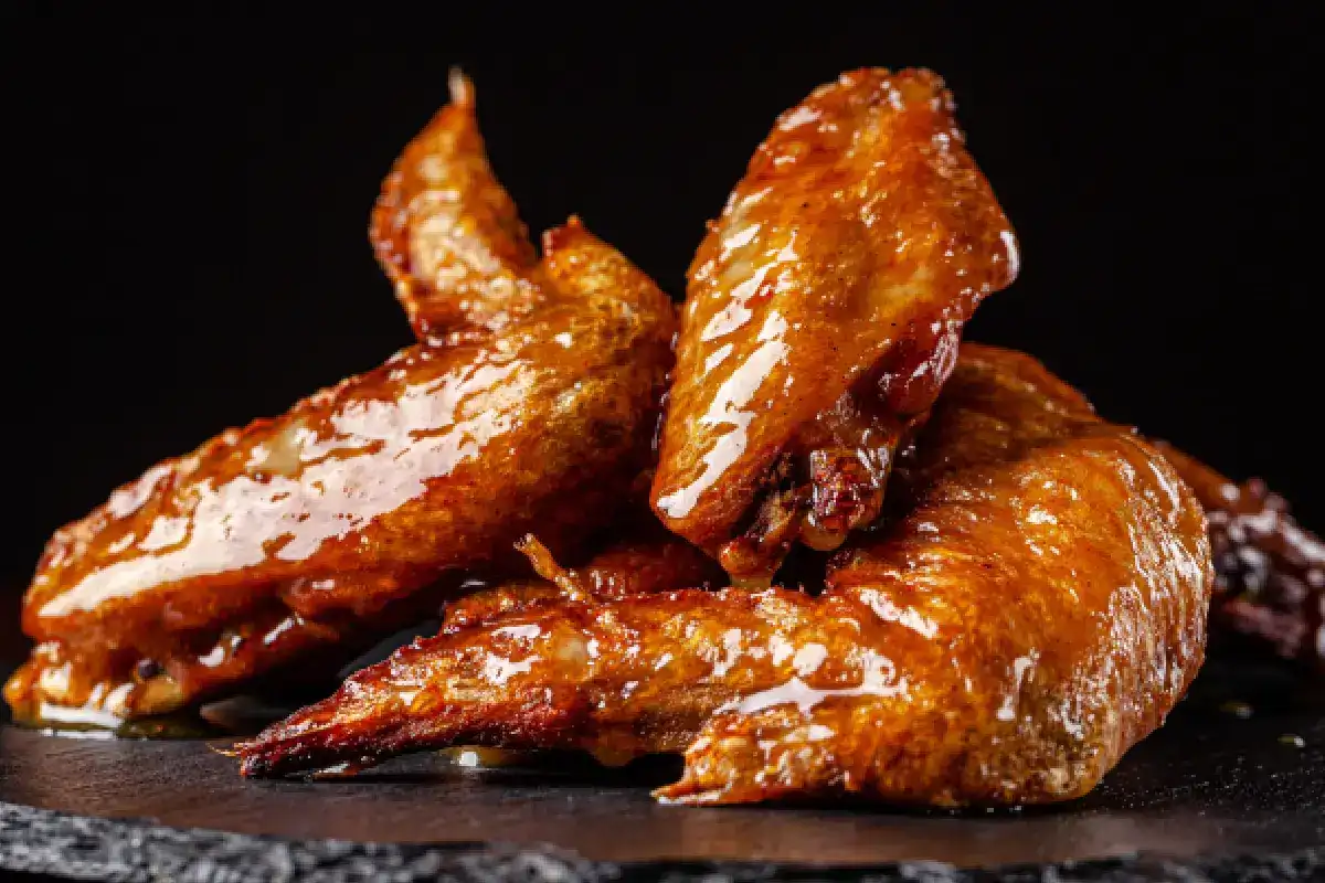 día de las alitas de pollo