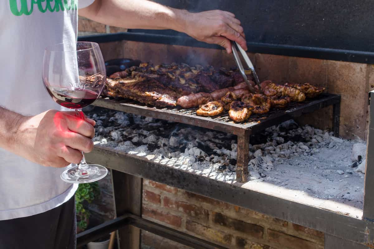 beber o no beber vino en un asado