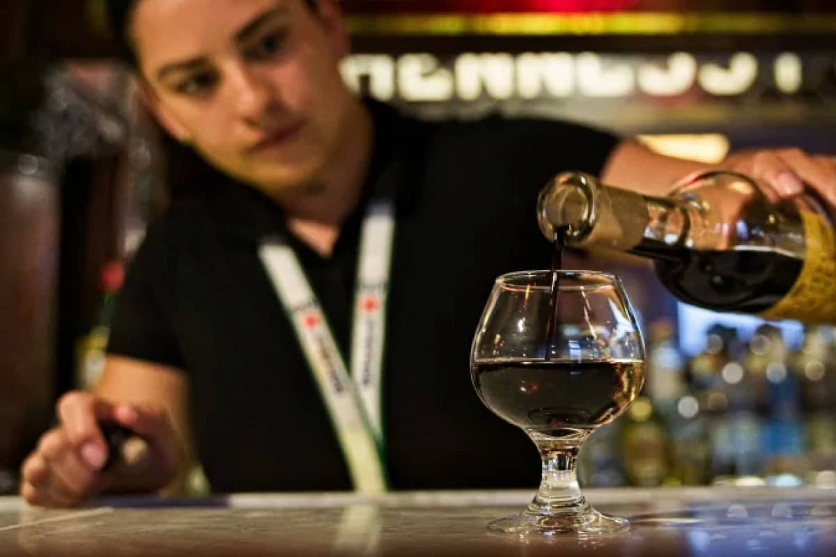 cóctel para quitar la cruda