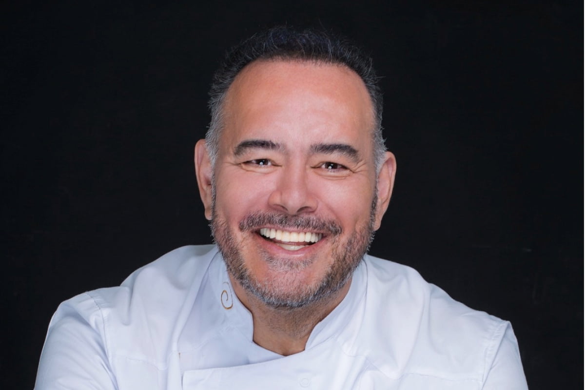 Quién es el chef Ricardo Muñoz Zurita