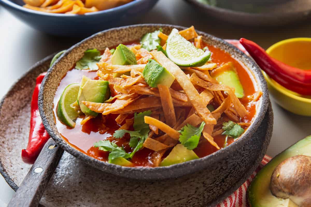 sopa azteca receta