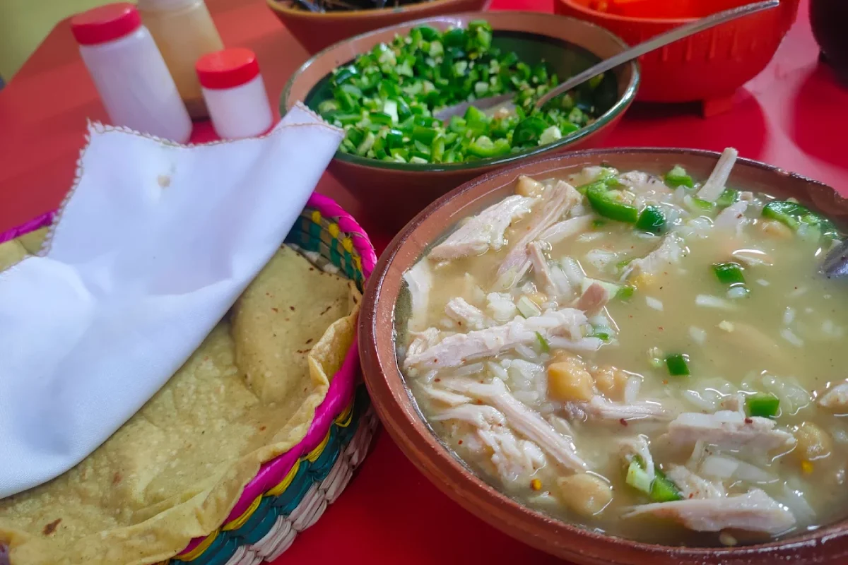 Caldo de gallina, receta de la abuela