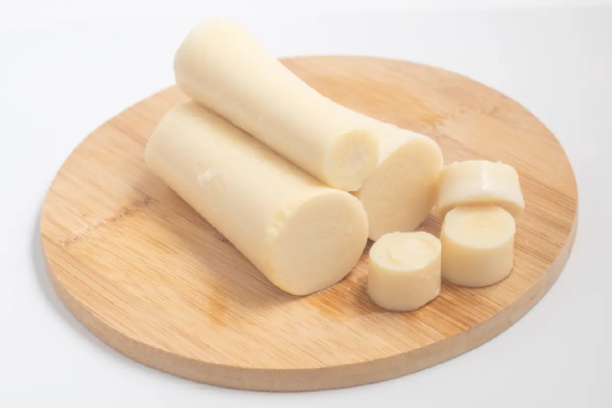 Tabla de palmitos en salmuera