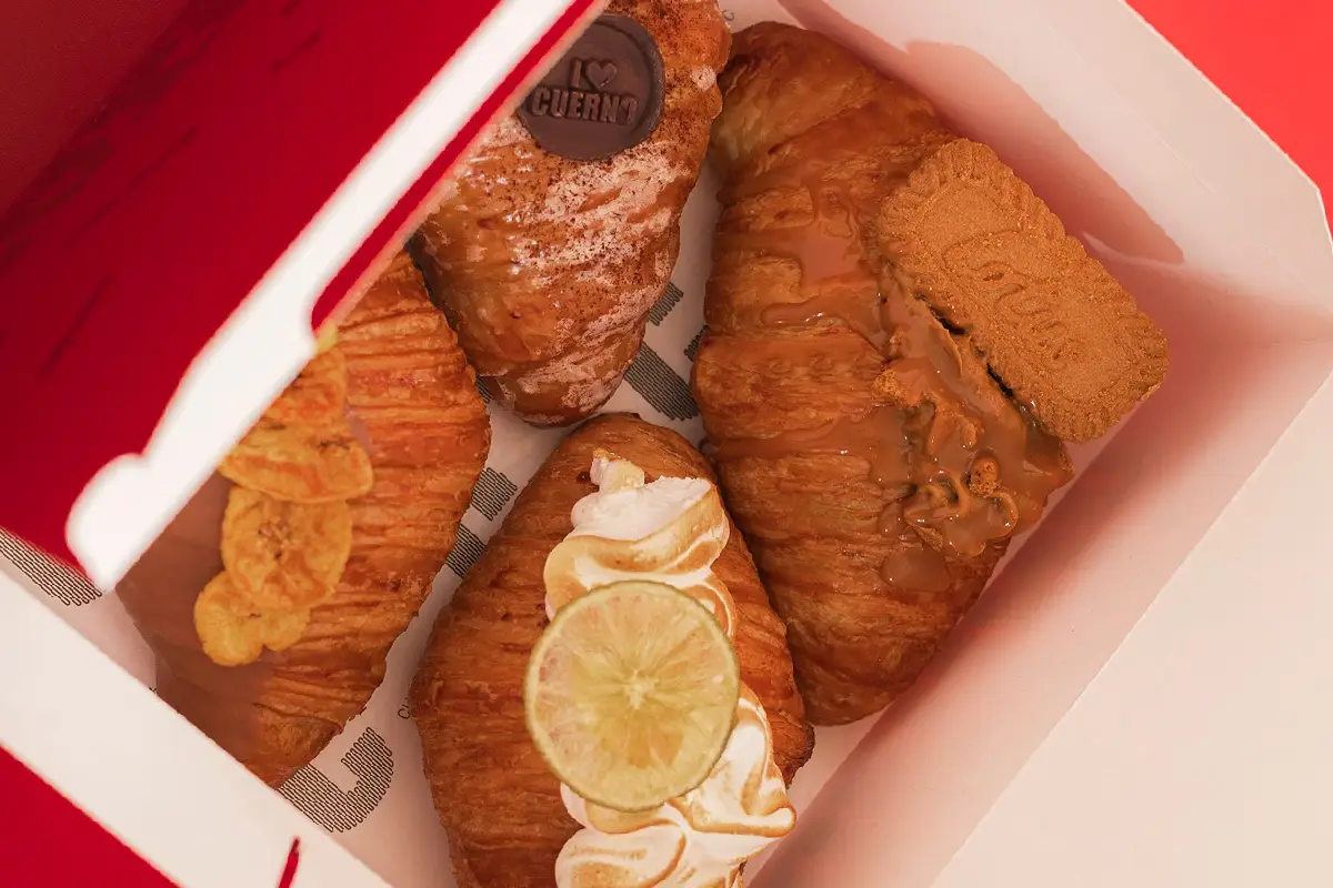 caja de cuernitos de Hasta el Cuerno