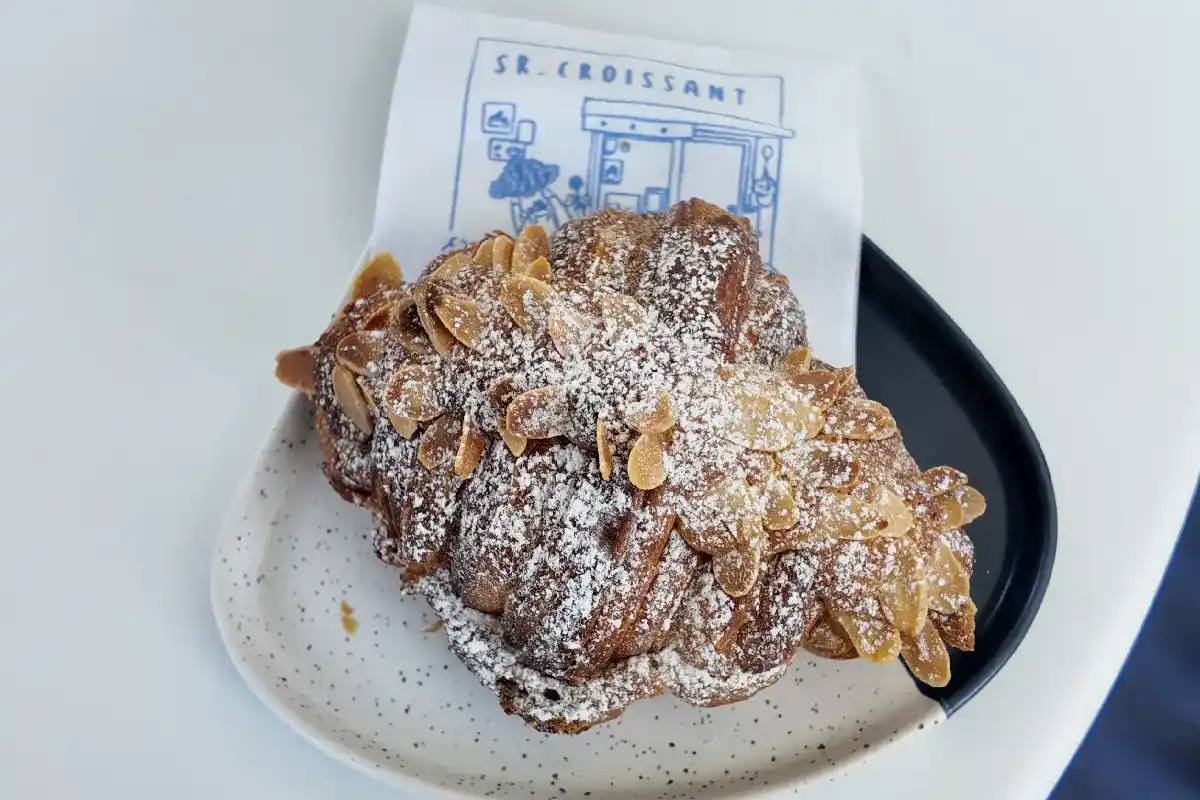 croissant de almendra