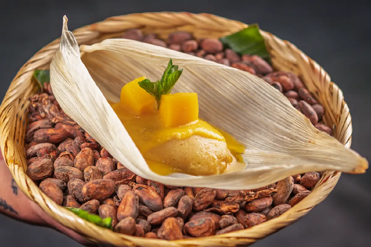 plato de tamal dulce