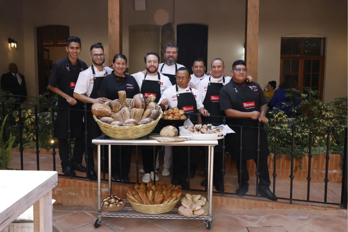 ténicos, panederos y aprendices